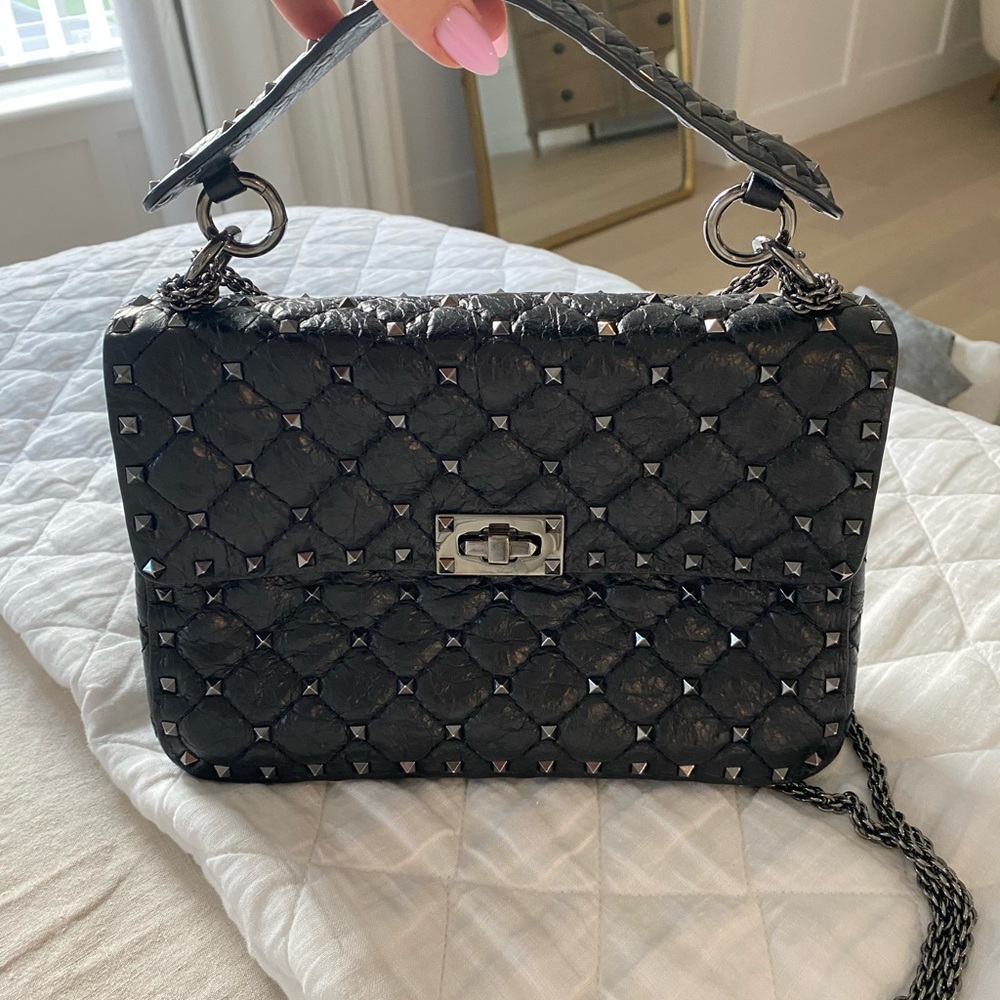Valentino Garavani Spiked Foldover Top Crossbody Bag Black on Black
